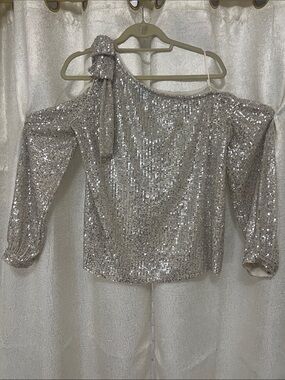 CeCe Silver Sequin One Shoulder Long Sleeved Snap Cuff Top with Bow